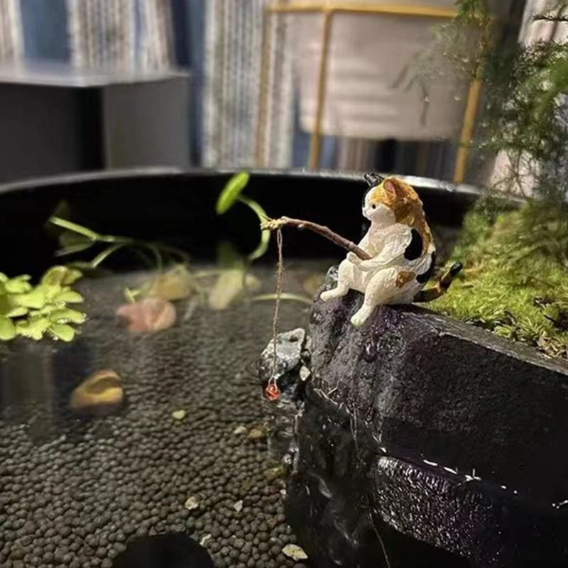 Mini Aquarium Fishing Cat Ornament Small Cartoon