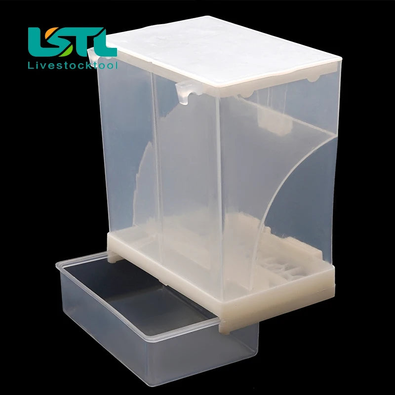 1 Pcs Automatic Bird Feeder Pet Bird Container 250/400g